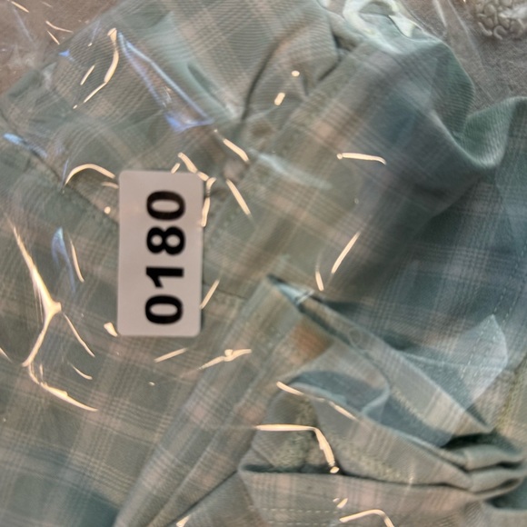 Hollister Mint Green Gingham Crop Top - Picture 6 of 6